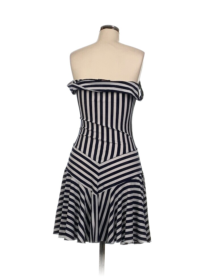 Tozlu Kısa Elbise %70 İndirimli. - Görsel 3