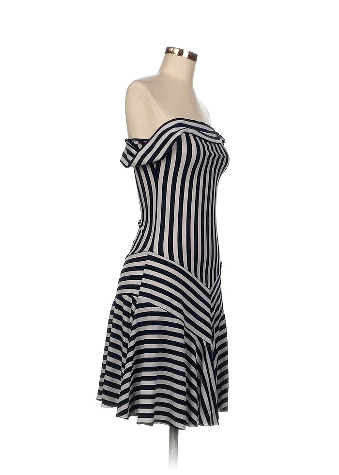 Tozlu Kısa Elbise %70 İndirimli. - Görsel 2