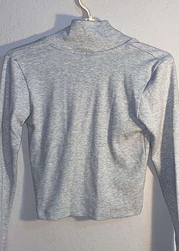 Gri Düğmeli Yakalı Kadın Triko - Görsel 3