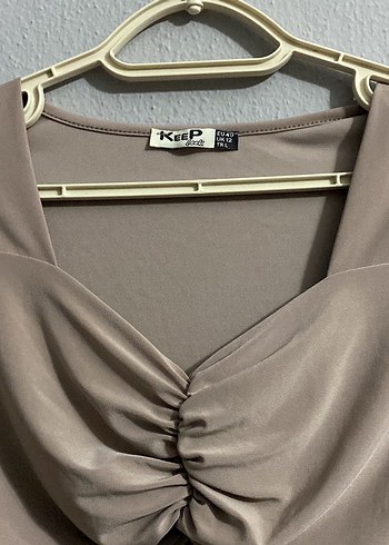 V Yaka Bej Uzun Kollu Kadın Bluz - Görsel 2