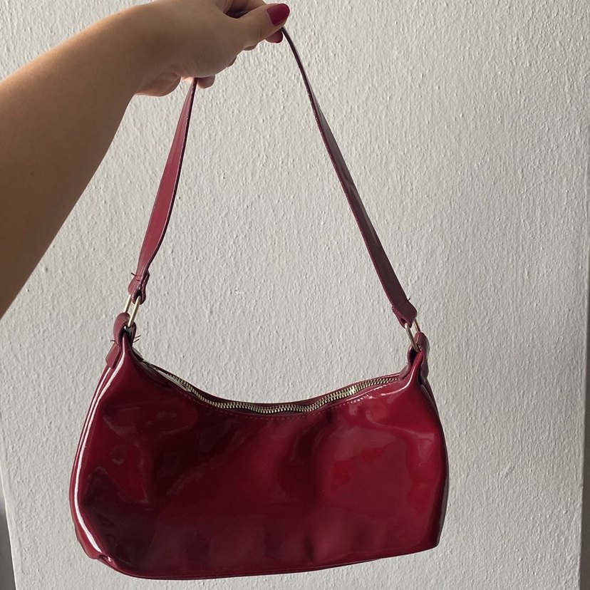 Bordo Parlak Omuz Çantası - Görsel 2