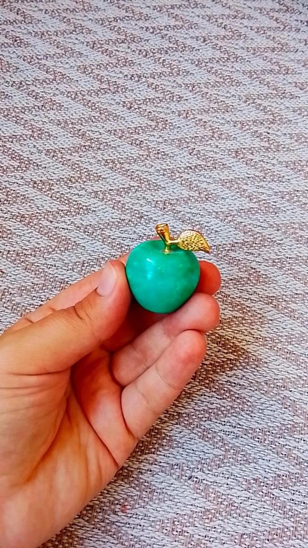 Elma şeklinde güneş taşı - Görsel 3
