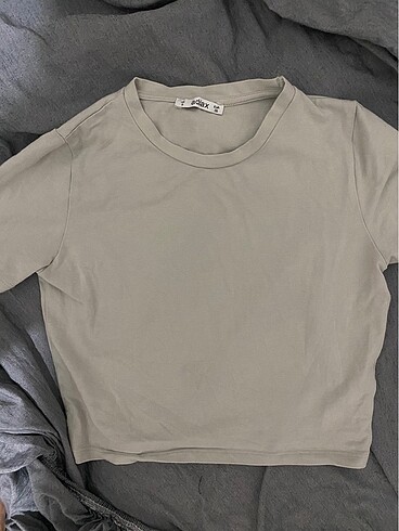 Basic tshirt