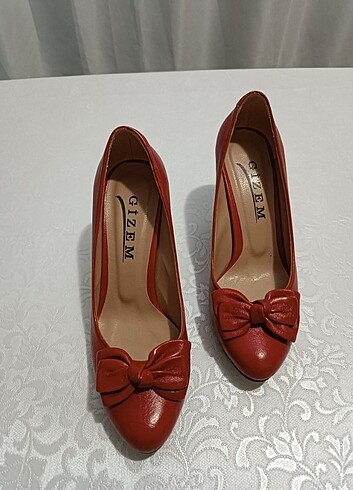 38 Beden Kırmızı stiletto