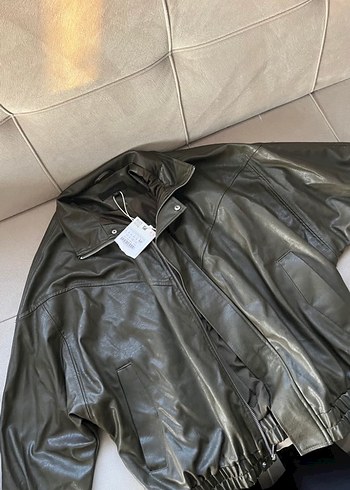 Kahverengi Deri Kemerli Yüksek Yakalı Ceket - Görsel 7