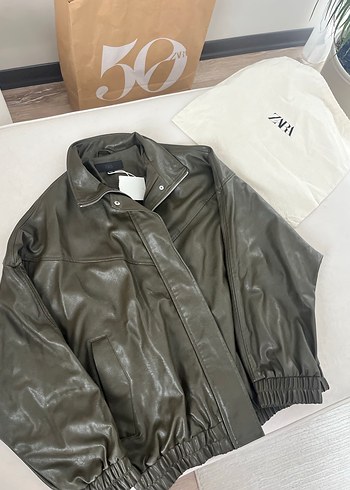 Gevşek Kesim Kahverengi Deri Kadın Ceket - Görsel 4