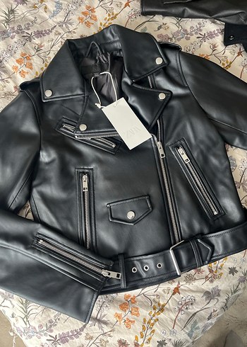 Kadın Siyah Deri Biker Ceket - Görsel 3