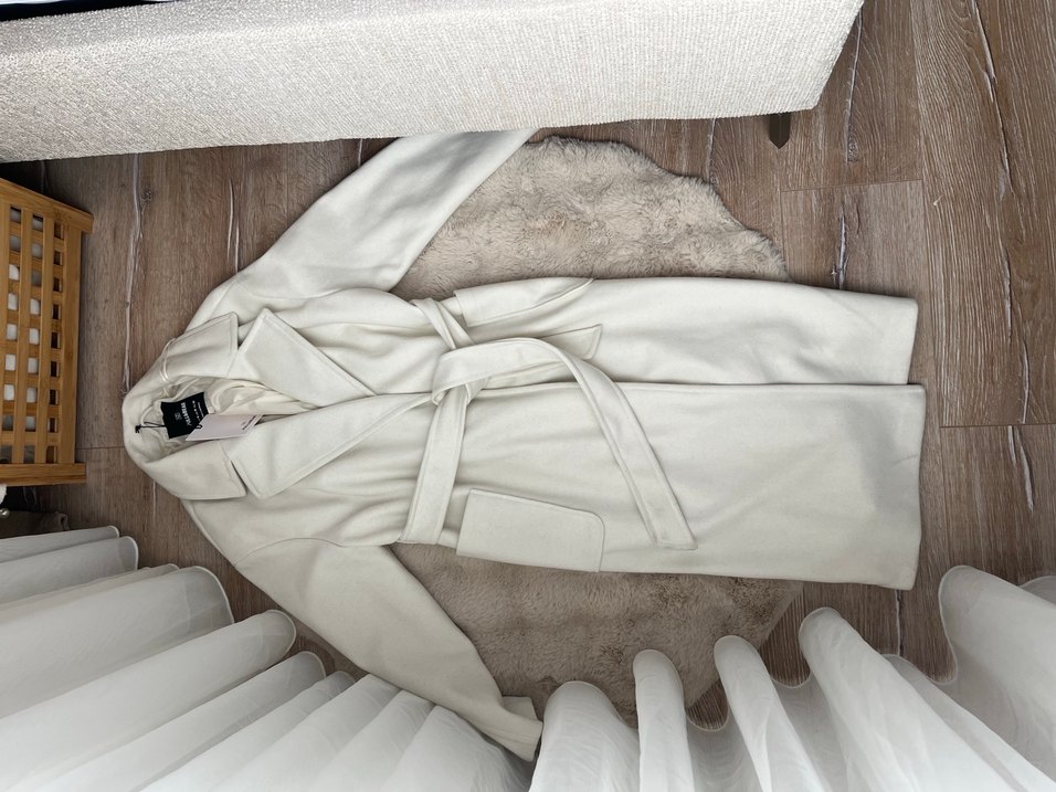 Beyaz Uzun Kadın Kaban - Kürklü, Kuşaklı - Görsel 2