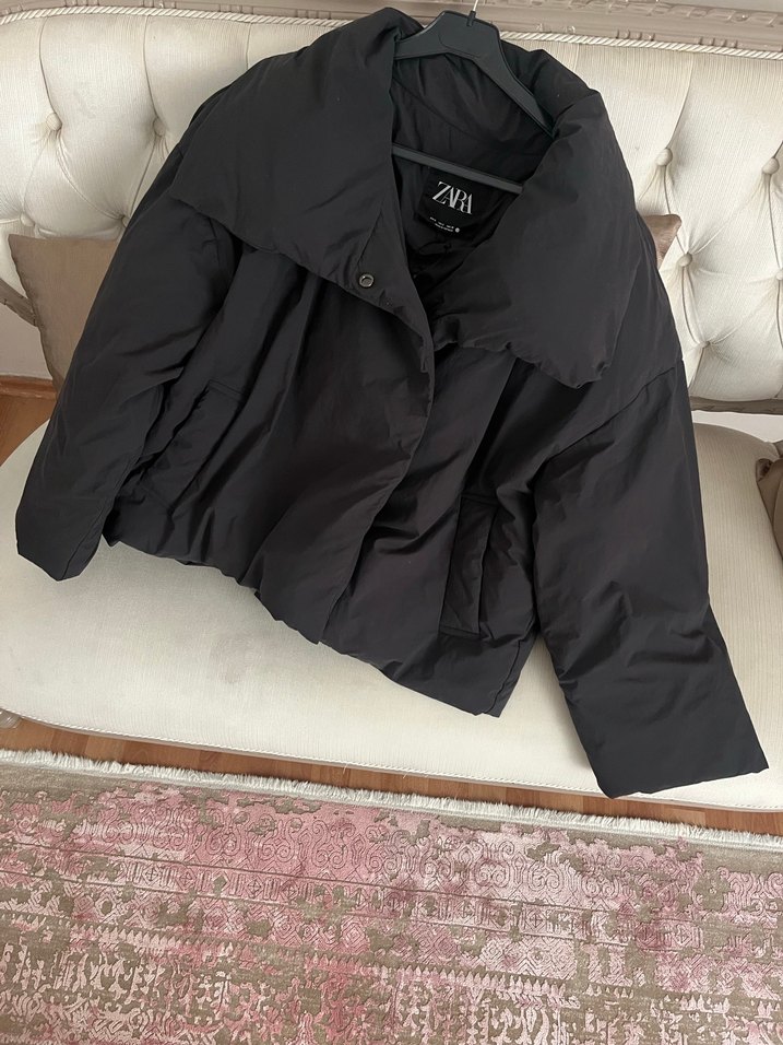 Düğmeli Siyah Kadın Kısa Mont - Görsel 4