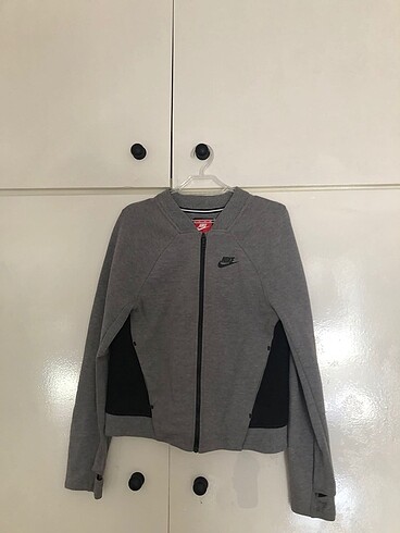 Nike Fermuarlı Sweatshirt