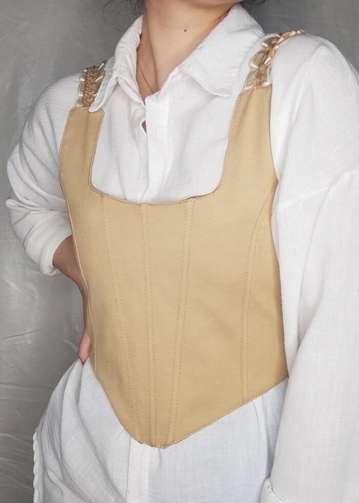 Bej Büstiyer - Görsel 5