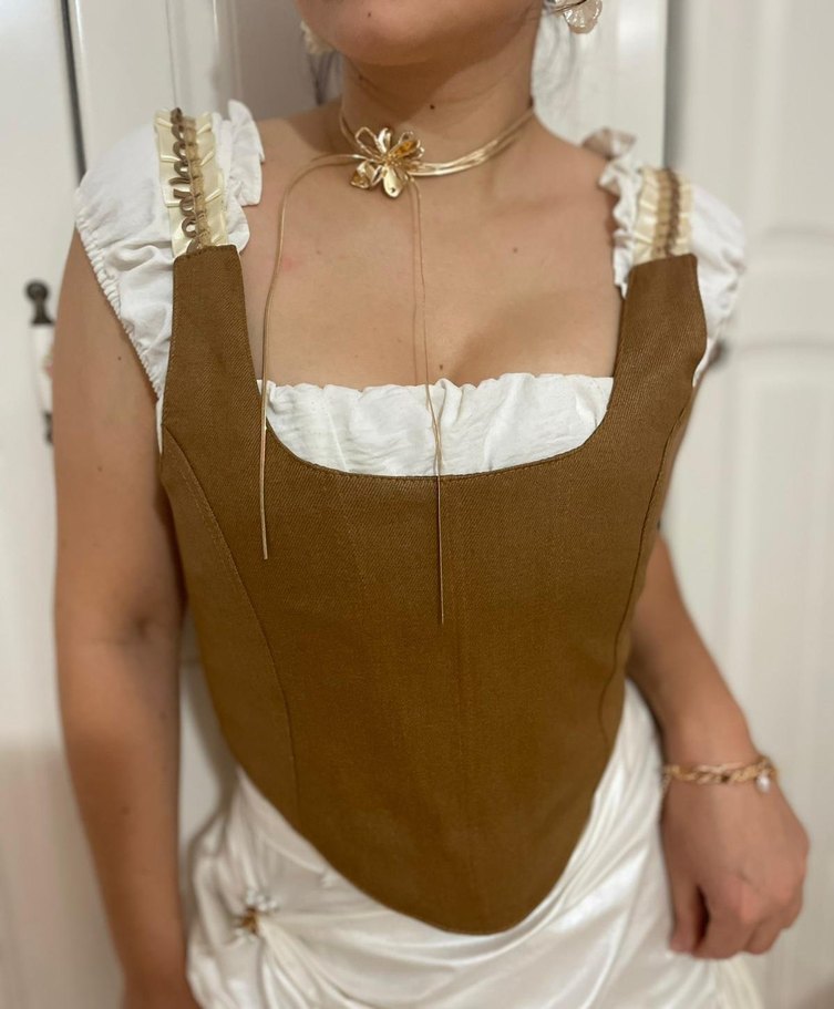 Şeffaf kaplamalı taba renk büstiyer - Görsel 5