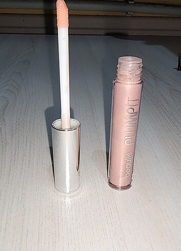 Beaulis gloss
