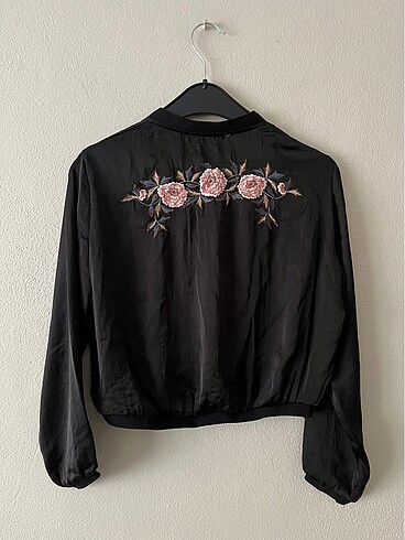 Zara Bluz