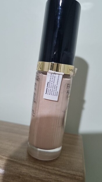 Beden Max Factor Kapatıcı