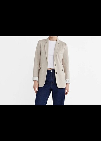 stradivarius triko blazer ekru