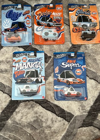 Hot Wheels Çoklu Renkli Klasik Oyuncak Arabalar