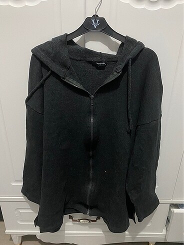 Trendyolmilla kapişonlu fermuarlı sweat