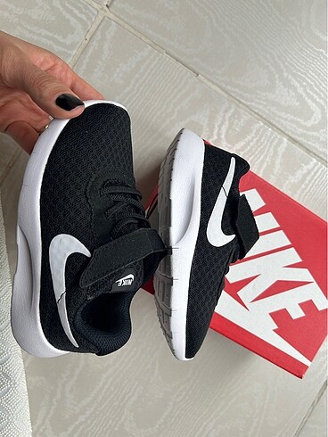 Nike çocuk spor ayakkabı