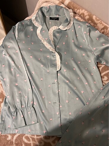 Diğer Pijama takımı