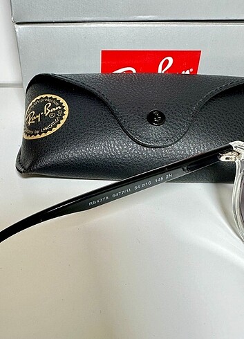 Ray Ban Ray-Ban 4378 Güneş gözlüğü 