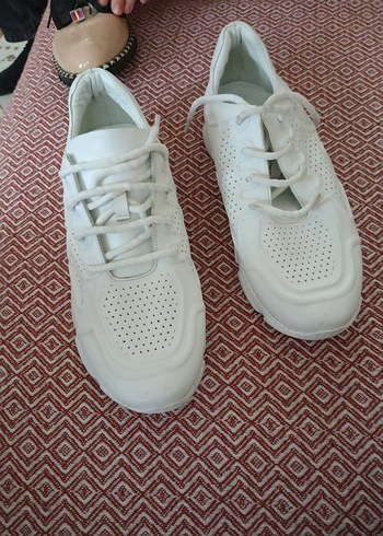 Beyaz Bağcıklı Kadın Spor Ayakkabısı deri - Görsel 4