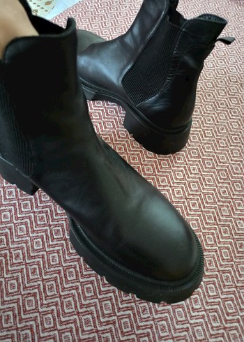 Siyah Lastikli Kadın Bot deri - Görsel 3