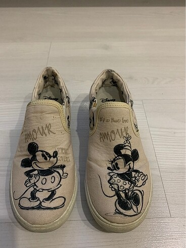 Walt Disney World 32