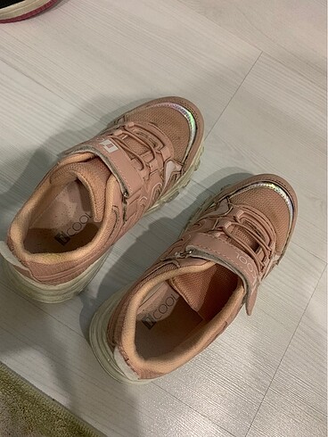 34 Beden Flo çocuk sneaker