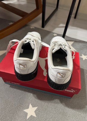 Puma beyaz spor ayakkabı - Görsel 2