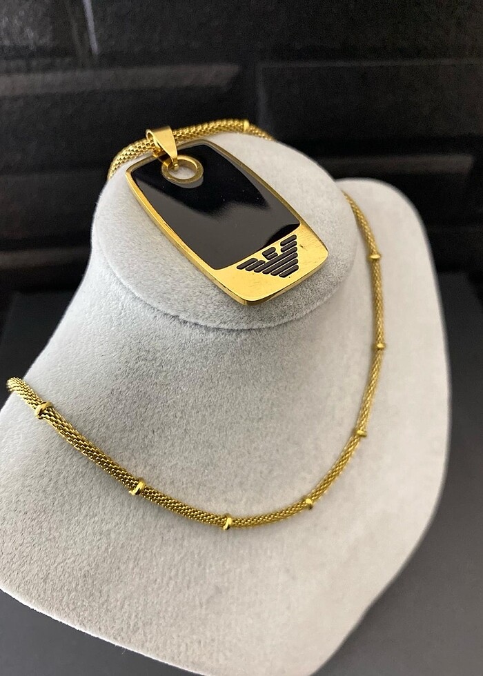 Emporio Armani gold siyah detay çelik kolye - Görsel 4