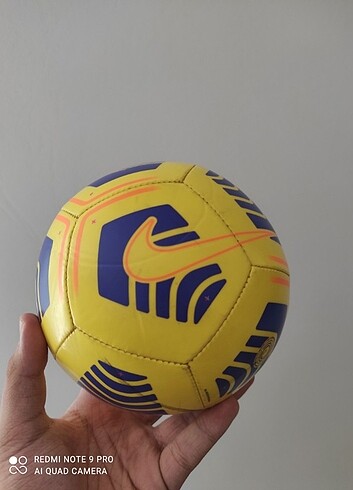 Nike Futbol Topu 