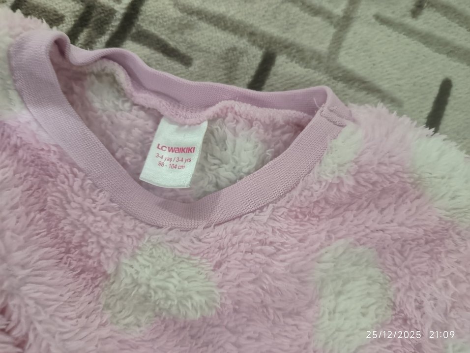 Kız Çocuk Pembe Batik Desenli Sıcak Bornoz - Görsel 2