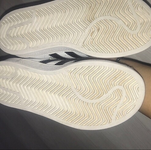 30 Beden beyaz Renk Adidas süperstar çocuk ayakkabısı