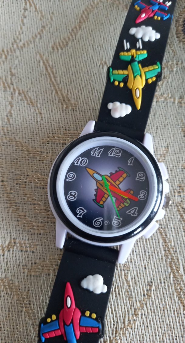 Renkli Nakışlı Erkek Çocuk Kol Saati - Görsel 3
