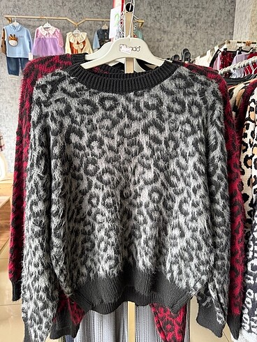 Gri leopar kazak