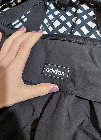  Beden Unisex Orijinal adidas çanta