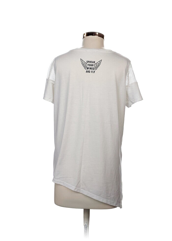 LC Waikiki Bluz %70 İndirimli. - Görsel 3