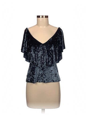 Zara Bluz %70 İndirimli.