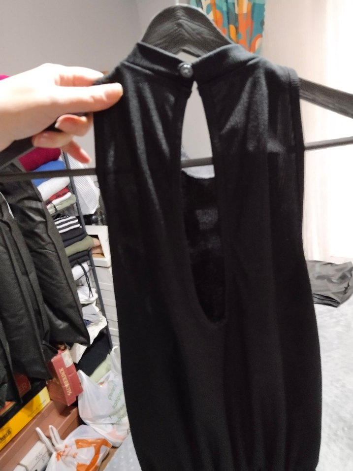 Siyah Kadın Tulum - Görsel 4