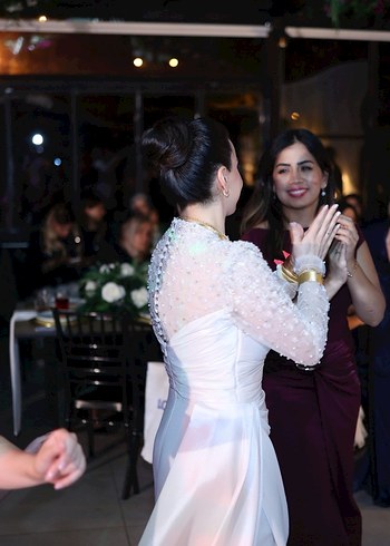 38 Beden beyaz Renk Uzun Kollu Drapeli Beyaz Abiye Elbise