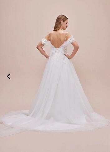 38 Beden Oleg Cassini Gelinlik