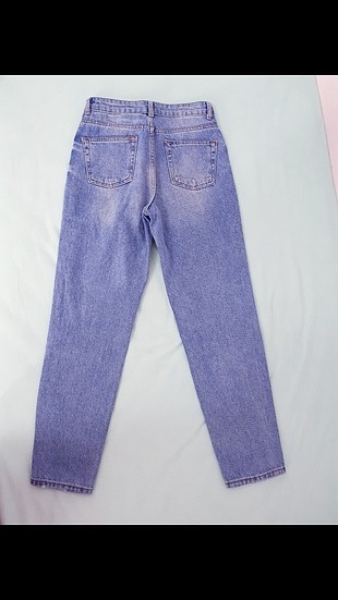 mom jean
