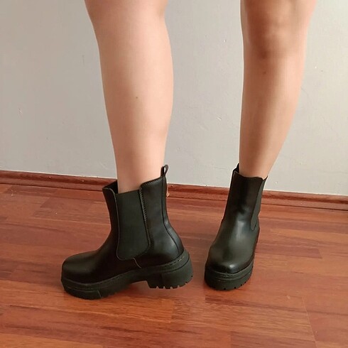 Diğer Kadın Bağcıksız Kalın Taban Lastikli Bot