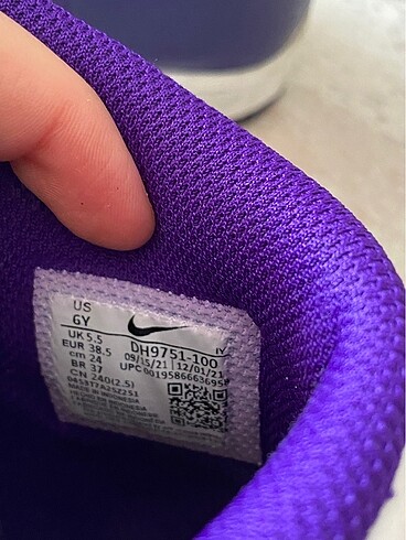 38,5 Beden nike dunk high mor