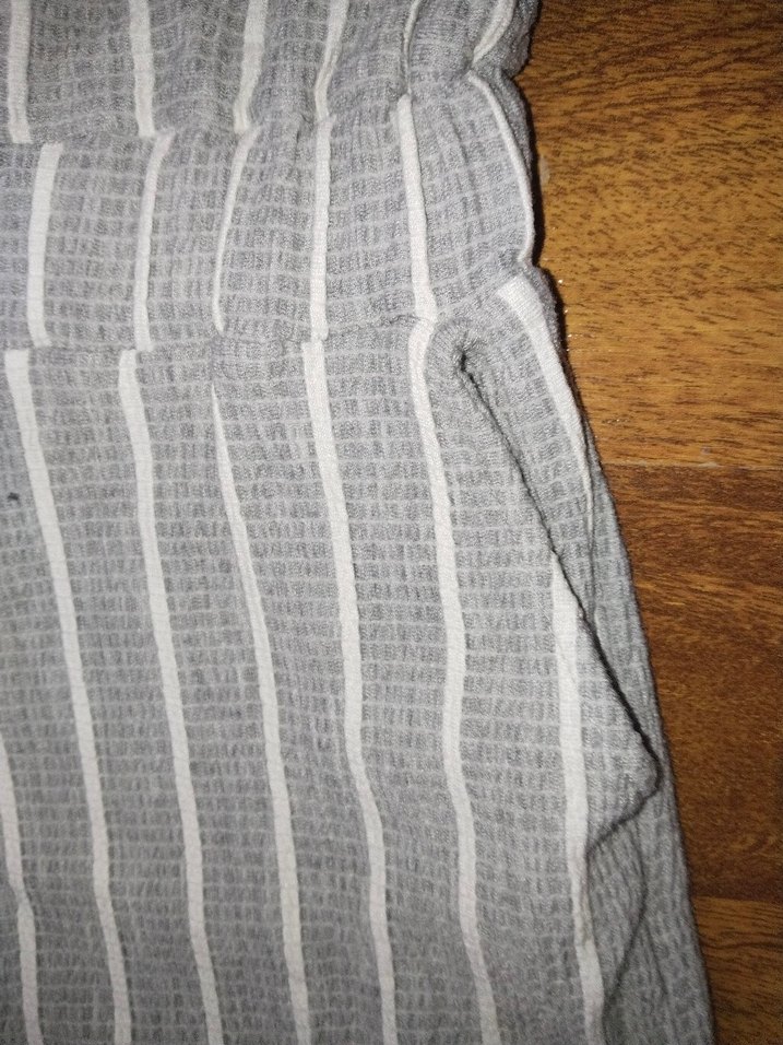 Kız Çocuk Gri Çizgili Keten Tulum - Görsel 3