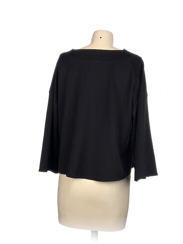 m Beden Batik Bluz %70 İndirimli.