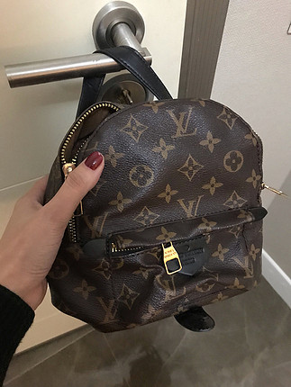 Louis Vuitton Mini Sirt Cantasi Louis Vuitton Sırt Çantası %20 İndirimli -  Gardrops