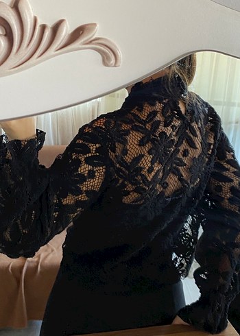 Trendyol & Milla Dantel Detaylı Siyah Uzun Kollu Bluz