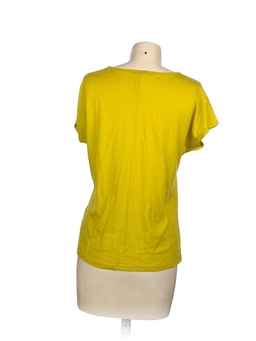 l Beden LC Waikiki T-shirt %70 İndirimli.